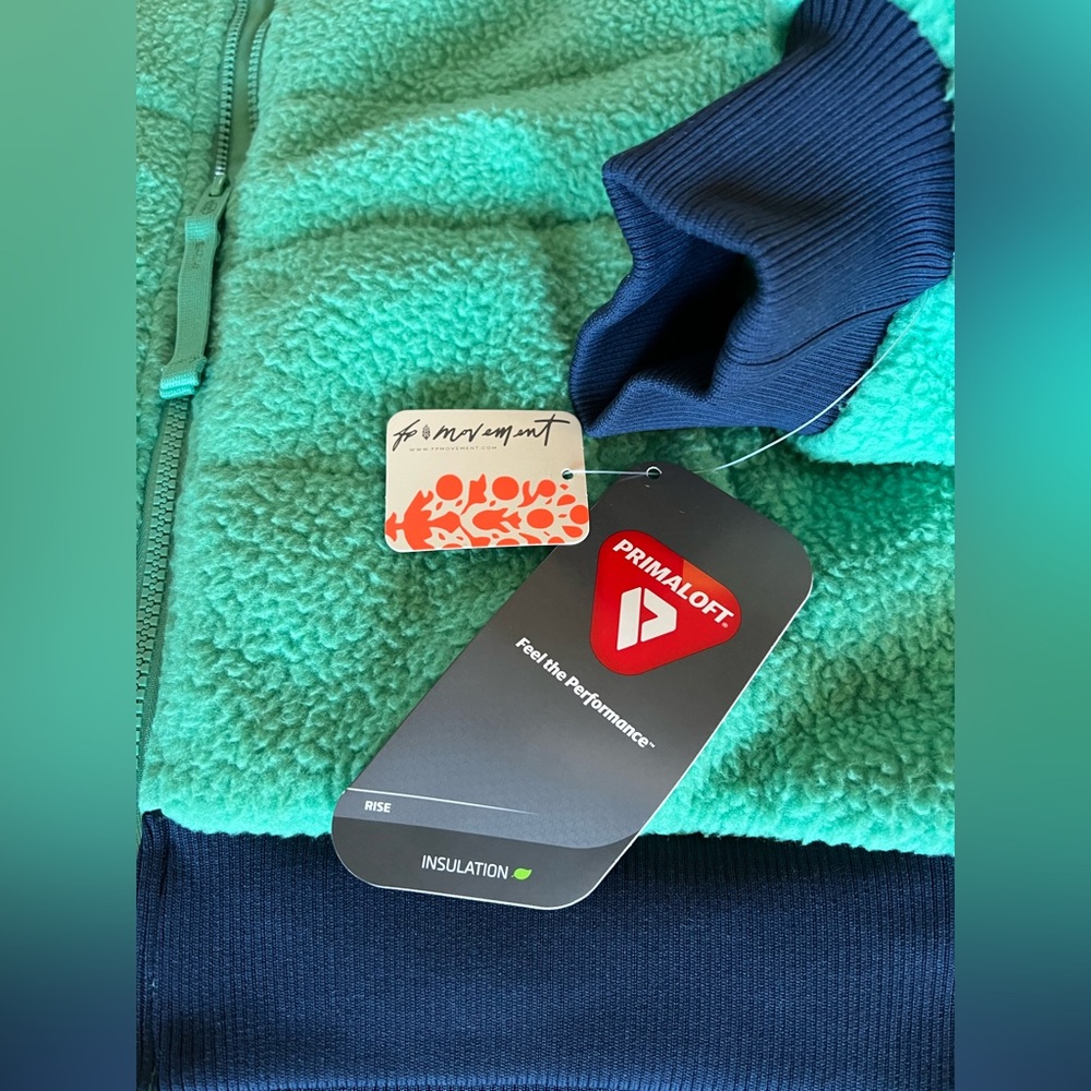 Free People Women's Green Fleece Jacket with Blue Accents Small - Picture 6 of 7